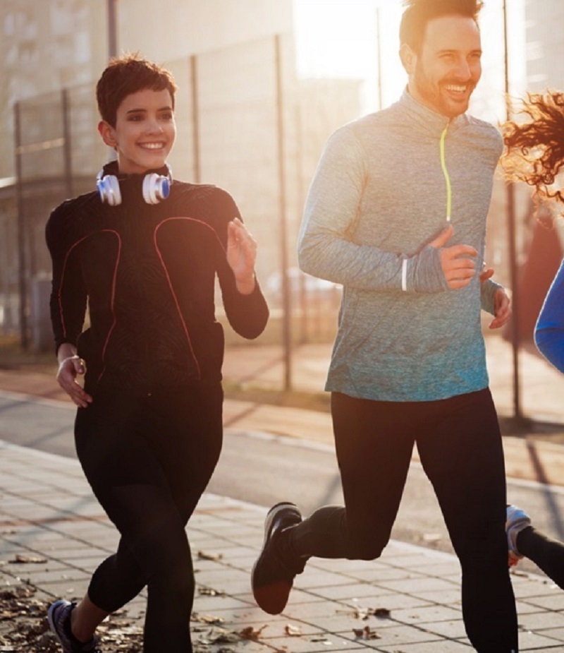 Los beneficios de correr con amigos