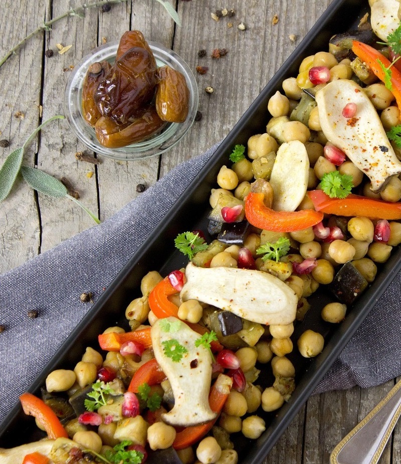 Cazuela de berenjenas y garbanzos al horno