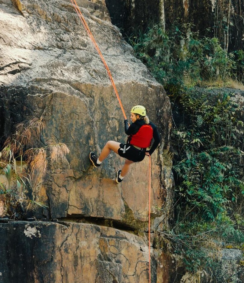Desafía tus límites con deportes de aventura