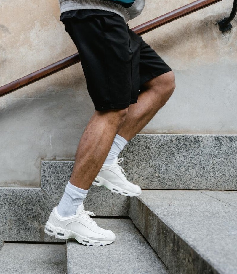 Entrenamiento de escalera: tonifica y fortalece