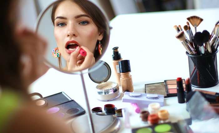 Maquillaje híbrido: belleza que cuida