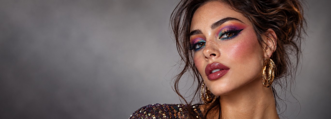 Maquillaje maximalista: más es más Maquillaje maximalista: más es más